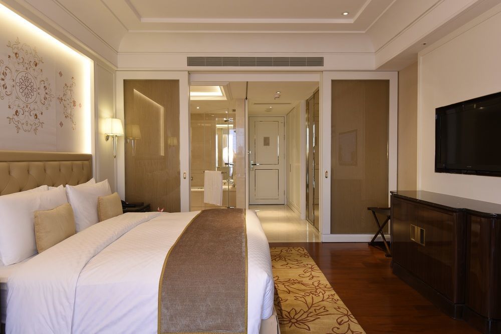 Hotel The Okura Prestige Tajpej Zewnętrze zdjęcie A room at the Taj Bengal