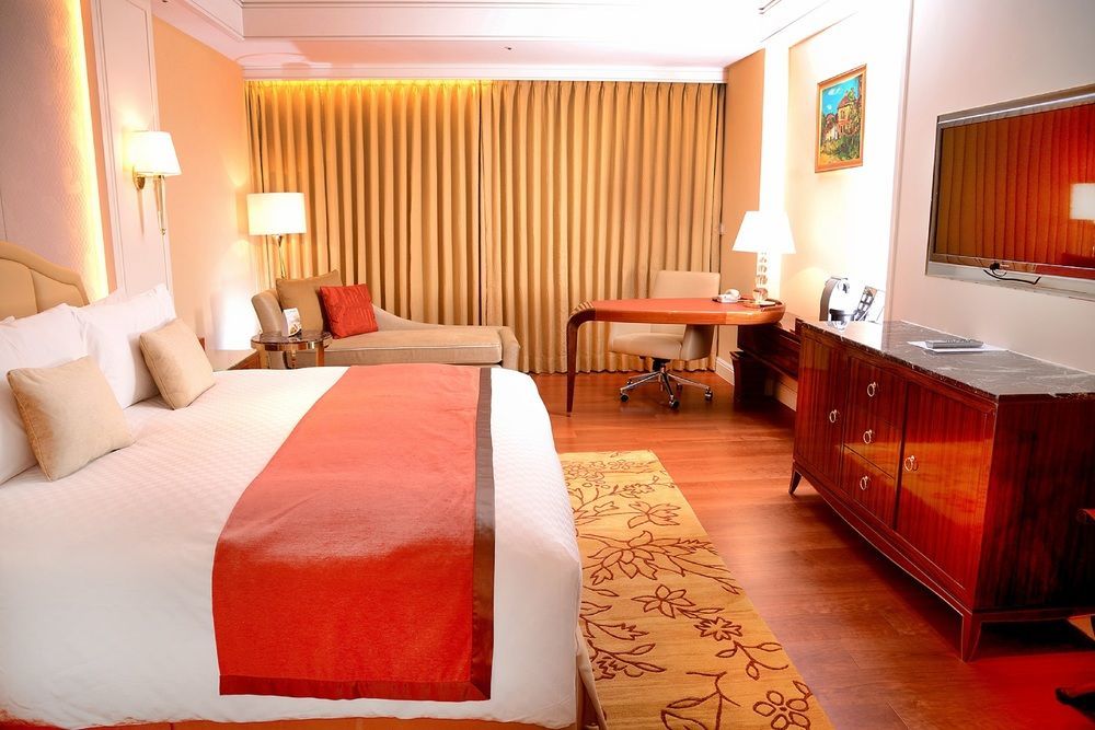 Hotel The Okura Prestige Tajpej Zewnętrze zdjęcie A room at the Taj Bengal