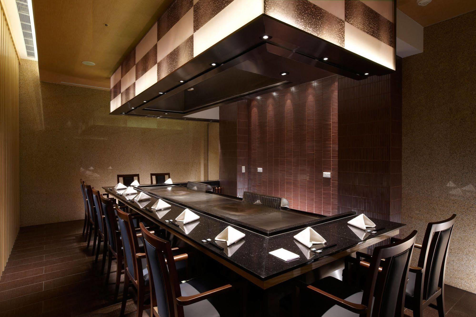 Hotel The Okura Prestige Tajpej Zewnętrze zdjęcie Teppanyaki restaurant in Tokyo